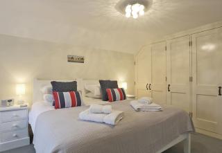 Sandcastle Cottage - 8