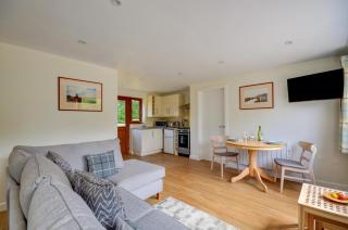 Acorn Cottage - Briston - 9