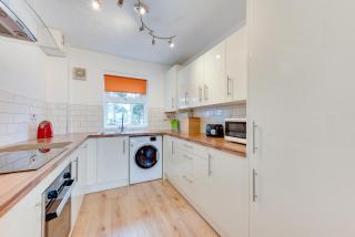 3 Hilbre Court - 8