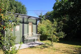 4 Doric Place - 1