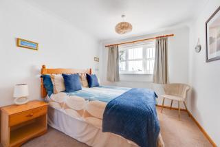 The Cosy Coastal - 3