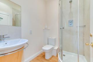 Meadow House - 1
