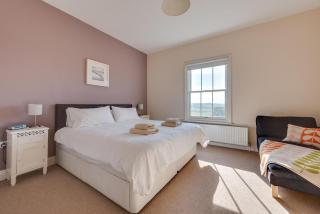 Meadow House - 2