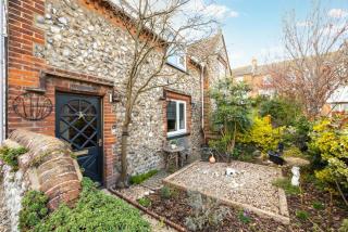 Eva Cottage - 0