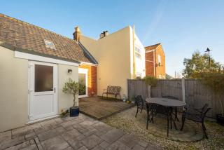 42 Seaview Road - 2
