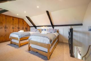 Fishermen's Cottage - 1