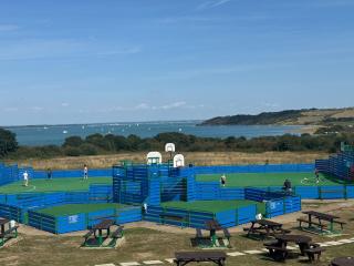 The Squirrel's Nest Stylish Modern Caravan Stay - 5