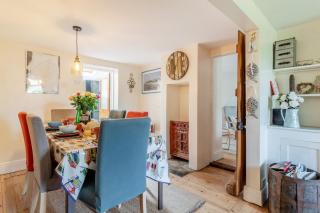 Vine Cottage - 3
