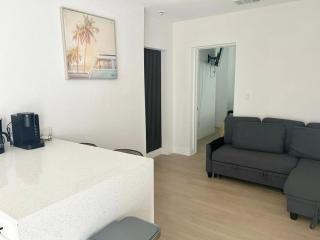 Downtown Central Apartment 1B-1B - 1