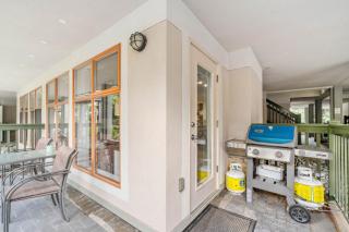 1BR Northstar Village Location Hot Tub Gas Fireplace Secure Parking Ski Storage - Whistler - 5