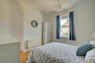 Beachcomber Cottage - 1