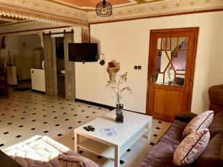 Red House - 8