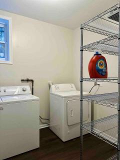 NEW! Spacious Art Deco Modern 5 BD/3BA Condo - 8