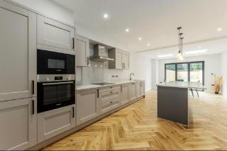 4 Beds Work Housing Near Croydon with Free Parking, High Speed WIFI sleeps up to 9 - Coulsdon - 7
