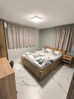 Antheon Apartment - 1km from the sea - 1