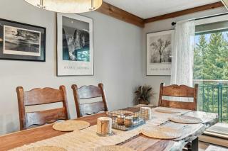 Breck Getaway: Views Sauna & Family-Friendly Stay - 7