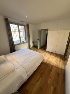 La Maison des Filles - 3