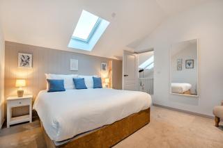The Beach Hideaway - Lancing - 3