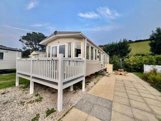 Caravan at Challaborough Bay Holiday Park - 0