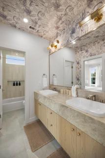 Amalfi Suite in Montrose - 2