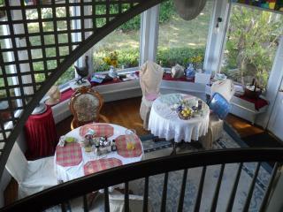 Cliff Crest Bed and Breakfast Inn - 6