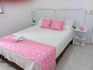 Apartamento com estacionamento no local - 0