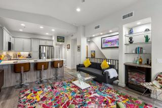 Villorrio Surprise by ACME House Company - 5