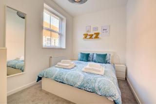 2 Warwick House - 6