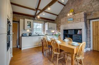 The Cottage - 8