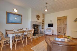 No 4 Armstrong Cottage Isobel - 6