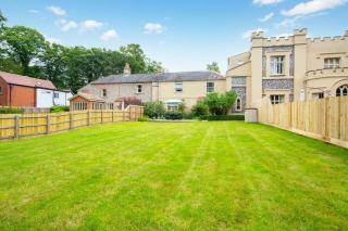 The Bailey - Holt - 1