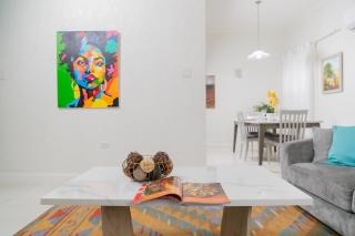 Choose To Be Happy at The Westbury - Two Bedroom Apartment - 9