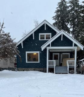 Relax and Explore - 3BR Bungalow near Manito Park - 5