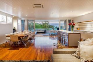 Bayview on Lorna - Beach & Town at Your Doorstep - 0