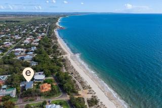Beach Haven - A Year-Round Retreat by the Sea - 6