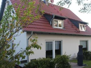 Holiday home in Glowe with swimming pool - 9