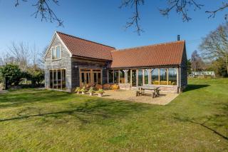 Oak Barn - 9