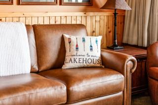 Amazing Lake View King Suite, Kitchen & Pools - Two Harbors - 7