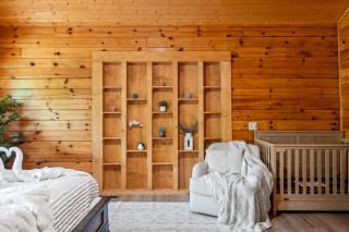 Bear Crossing Way - Luxury Cabin with Private Pool - 2