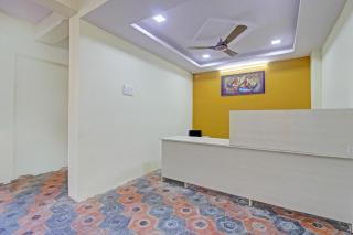 Hotel O Lavish Stay - 9