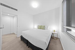 Elegant City Retreat Arthouse 1BR Apartment - 9