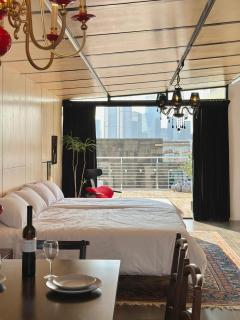 홍대 !!주차가능한!! 한강이 보이는 대형루프탑보유 - 0