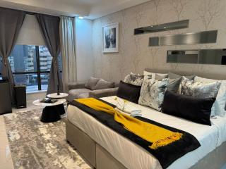 Dante’s Sandton Skye Apartment - 0