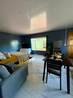 Bora Bora Wonderful Lodge - 1