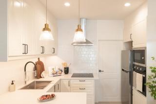 Chao Wilai Residence I Naiyang Beach I HKT Airport - 9