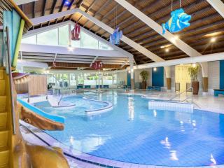 Forest Bungalow w Pool - 3