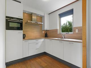 Holiday Home in Brouwershaven by Grevelingenmeer - Brouwershaven - 8