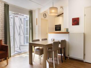 Cozy romantic family stay - 6