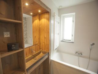 Holiday Home in Brabant with Hot Tub & Sauna - 2