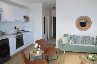 Modern 1BD Apartment with Pool & Braai George - George - 3